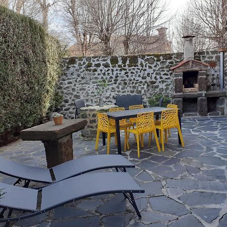 Maison Du Soleil Chez Isa Polignac  Экстерьер фото
