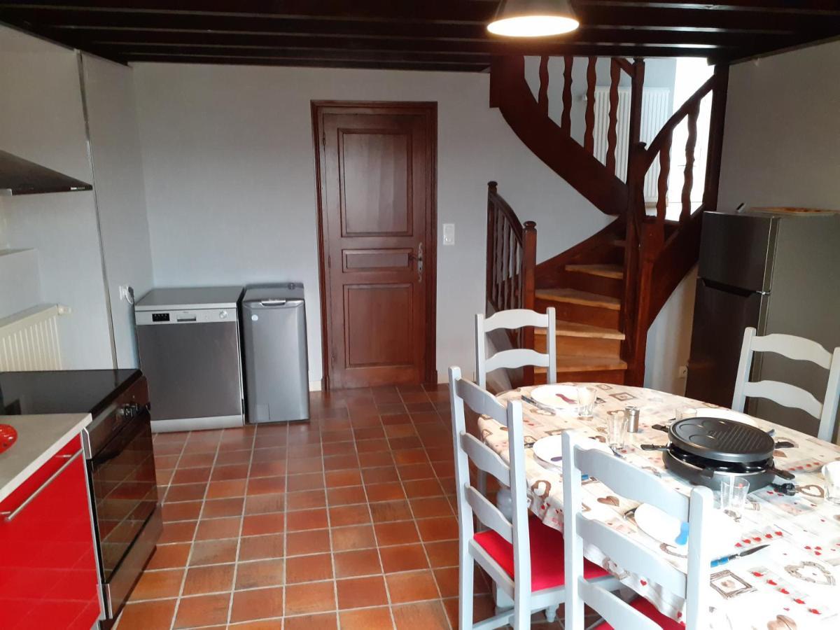 Maison Du Soleil Chez Isa Polignac  Экстерьер фото