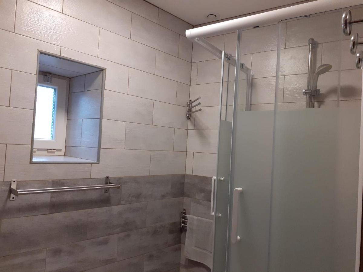 Maison Du Soleil Chez Isa Polignac  Экстерьер фото