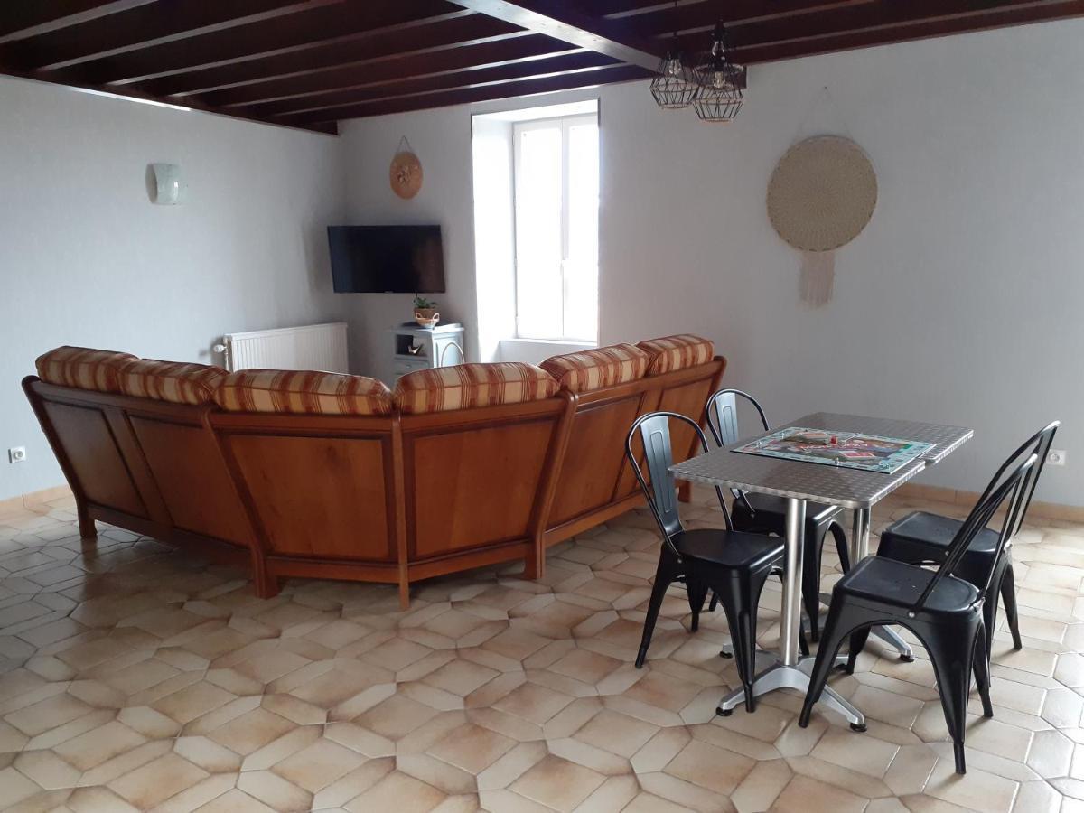 Maison Du Soleil Chez Isa Polignac  Экстерьер фото
