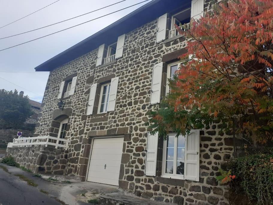 Maison Du Soleil Chez Isa Polignac  Экстерьер фото